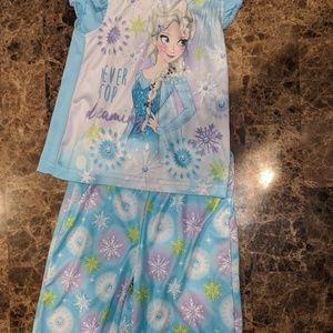 5/$15 Frozen pajama set.